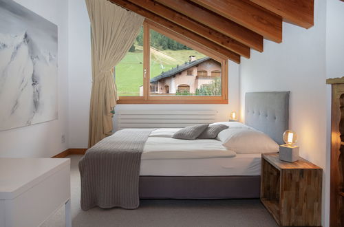 Photo 3 - Appartement de 3 chambres à Pontresina avec jardin