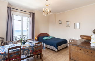 Photo 3 - Appartement de 1 chambre à Cabourg avec vues à la mer
