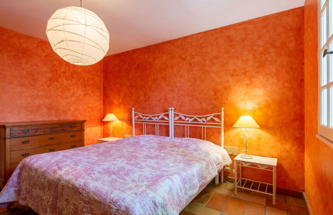 Casa de 5 quartos em Saint-Raphaël com piscina privada e jardim - Foto 15