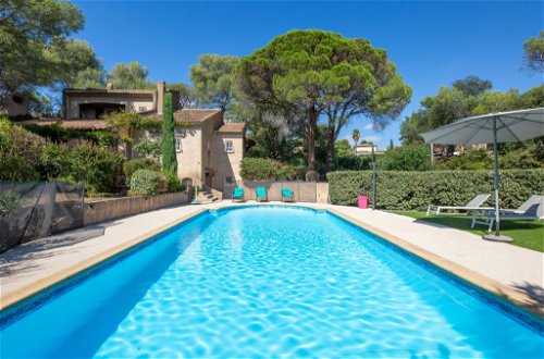 Foto 1 - Casa de 4 quartos em Saint-Raphaël com piscina privada e vistas do mar