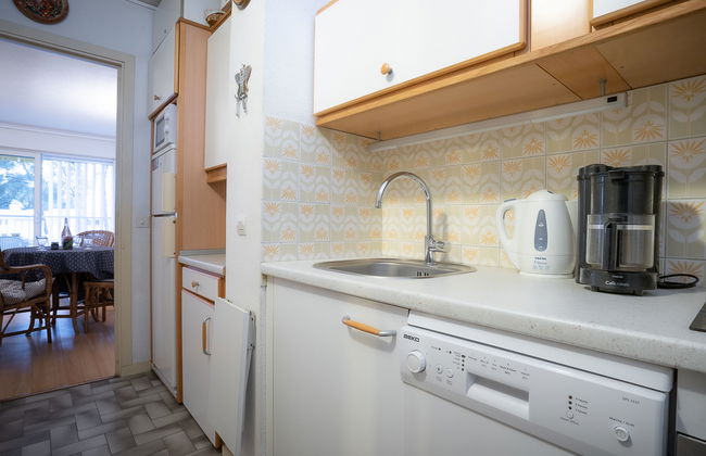 Apartamento de 1 quarto em Saint-Raphaël com piscina e jardim - Foto 10