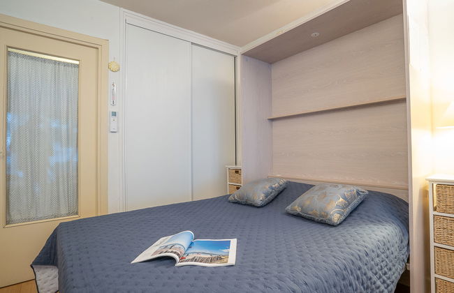 Apartamento de 1 quarto em Saint-Raphaël com piscina e jardim - Foto 5