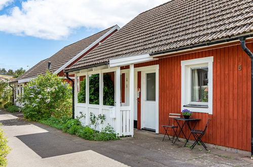 Photo 23 - Maison de 3 chambres à Mölltorp avec jardin et terrasse