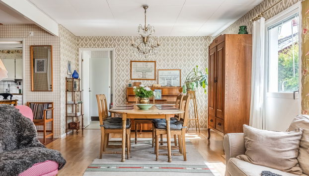 3 bedroom House in Mölltorp with garden and terrace - Photo 2