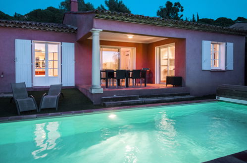 Photo 19 - Maison de 3 chambres à Cavalaire-sur-Mer avec piscine privée et jardin