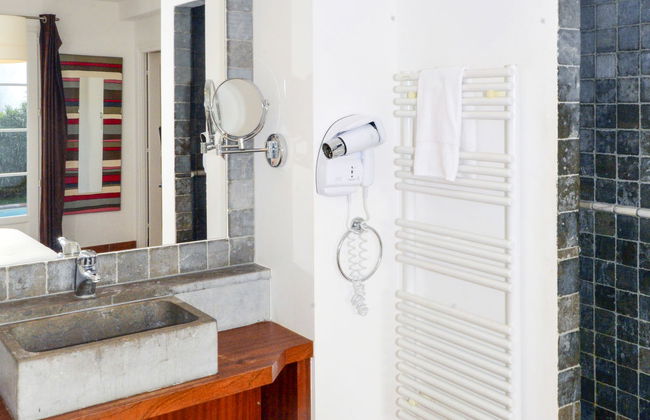 Casa de 4 quartos em Cavalaire-sur-Mer com piscina privada e jardim - Foto 14