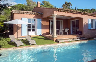 Foto 1 - Haus mit 3 Schlafzimmern in Cavalaire-sur-Mer mit privater pool und blick aufs meer