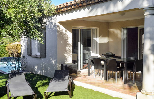 Casa de 4 quartos em Cavalaire-sur-Mer com piscina privada e jardim - Foto 17