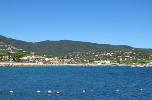 Foto 25 - Apartamento en Cavalaire-sur-Mer con terraza y vistas al mar