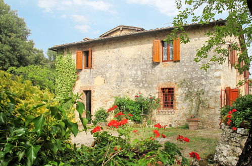 Foto 1 - Casa de 4 quartos em Siena com piscina privada e jardim