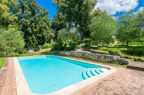 Foto 45 - Casa de 4 quartos em Siena com piscina privada e jardim