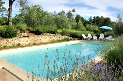 Photo 2 - 4 bedroom House in Siena with private pool and garden