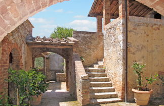 Foto 3 - Casa de 4 quartos em Siena com piscina privada e jardim