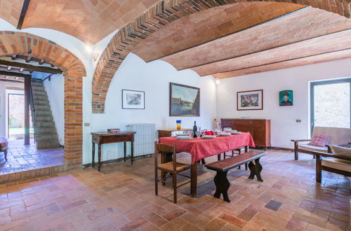 Foto 12 - Casa de 4 quartos em Siena com piscina privada e jardim