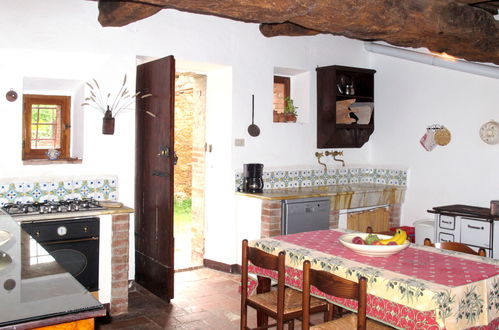 Photo 5 - 4 bedroom House in Siena with private pool and garden