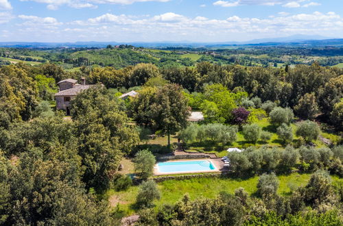 Foto 59 - Casa de 4 quartos em Siena com piscina privada e jardim