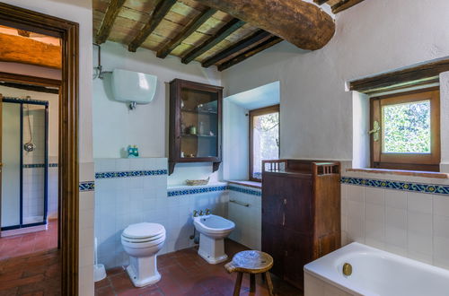 Foto 40 - Casa de 4 quartos em Siena com piscina privada e jardim