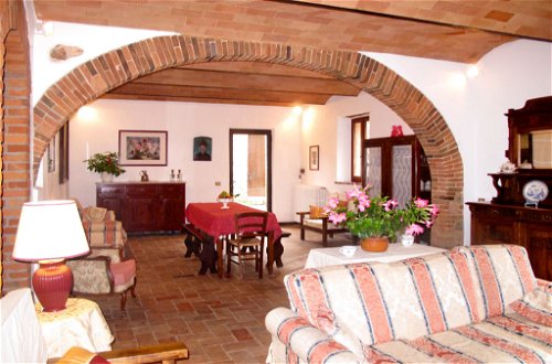 Foto 4 - Casa con 4 camere da letto a Siena con piscina privata e giardino