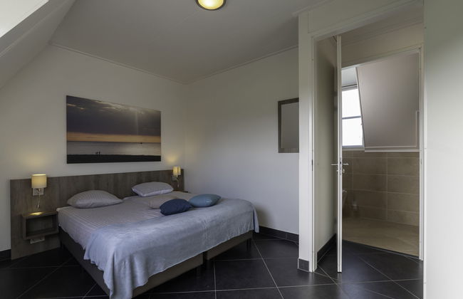 Casa de 7 quartos em Colijnsplaat com piscina privada e jardim - Foto 14