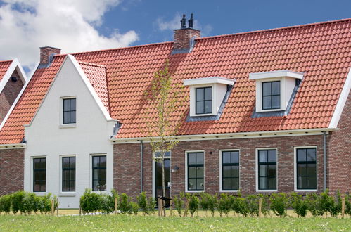 Photo 1 - 7 bedroom House in Colijnsplaat with private pool and sea view