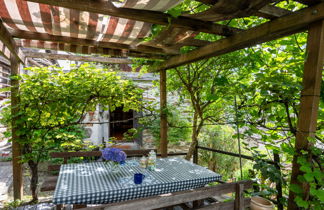 Photo 3 - Maison de 1 chambre à Bognanco avec jardin