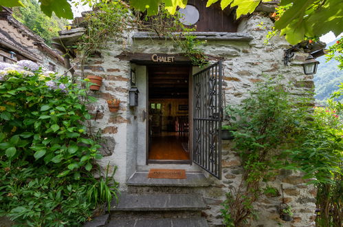 Photo 22 - Maison de 1 chambre à Bognanco avec jardin et vues sur la montagne