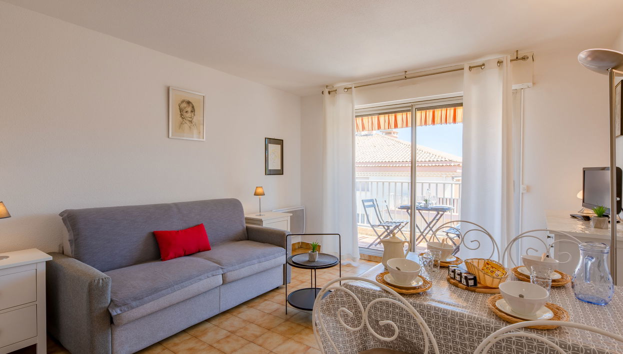 Apartment mit 1 Schlafzimmer in Sainte-Maxime mit schwimmbad und terrasse - Foto 1