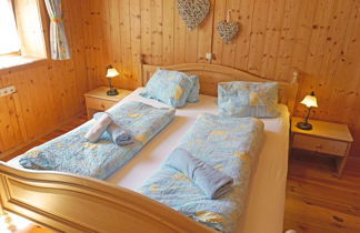 Foto 2 - Appartamento con 3 camere da letto a Sankt Gallenkirch con giardino e vista sulle montagne