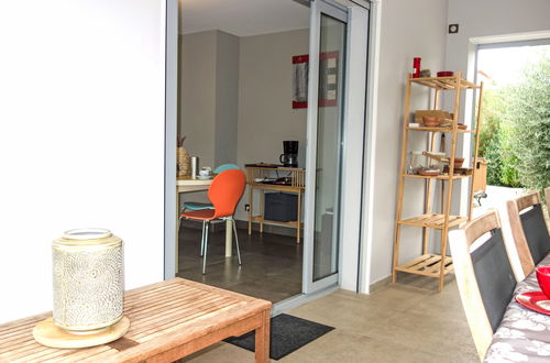 Foto 42 - Casa con 4 camere da letto a Saint-Génis-des-Fontaines con piscina privata e giardino
