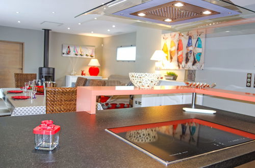 Foto 40 - Casa con 4 camere da letto a Saint-Génis-des-Fontaines con piscina privata e giardino