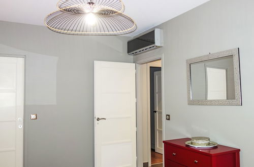 Foto 12 - Casa con 4 camere da letto a Saint-Génis-des-Fontaines con piscina privata e giardino