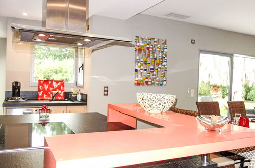 Foto 33 - Casa con 4 camere da letto a Saint-Génis-des-Fontaines con piscina privata e giardino