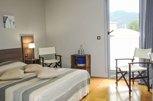 Foto 21 - Casa con 4 camere da letto a Saint-Génis-des-Fontaines con piscina privata e giardino