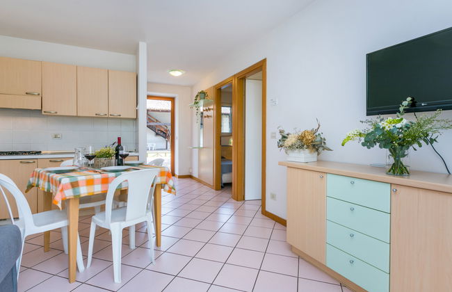Apartamento de 3 quartos em Aquileia com piscina e jardim - Foto 9