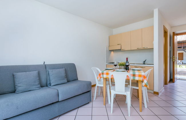 Apartamento de 3 quartos em Aquileia com piscina e jardim - Foto 3