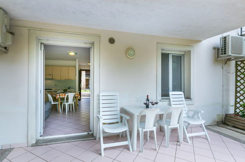 Photo 24 - 2 bedroom Apartment in Aquileia with swimming pool and garden