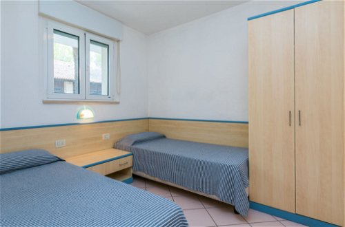 Foto 13 - Appartamento con 2 camere da letto a Aquileia con piscina e vista mare