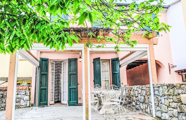 Casa de 3 quartos em Pignone com piscina e jardim - Foto 26