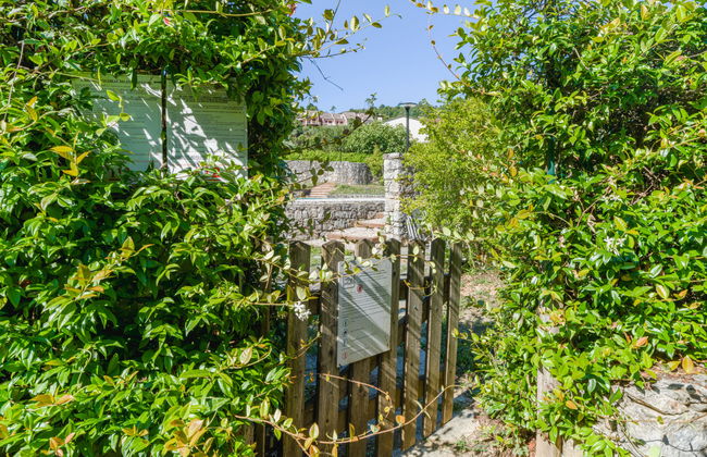 Casa de 3 quartos em Pignone com piscina e jardim - Foto 27