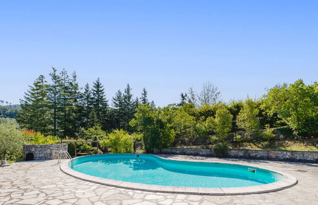 Casa de 3 quartos em Pignone com piscina e jardim - Foto 2