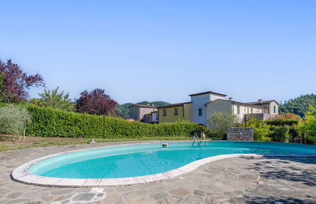 Casa de 3 quartos em Pignone com piscina e jardim - Foto 31