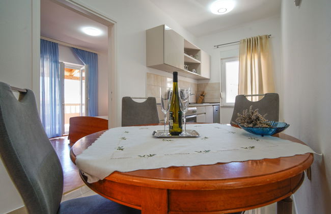 Apartamento de 3 quartos em Rab com piscina e terraço - Foto 5