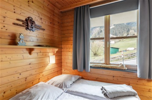 Foto 5 - Appartamento con 1 camera da letto a Zell am See con vista sulle montagne