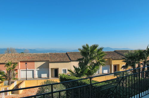 Foto 23 - Casa de 2 quartos em Roquebrune-sur-Argens com piscina e vistas do mar