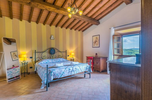 Foto 5 - Casa con 3 camere da letto a Montevarchi con piscina privata e giardino