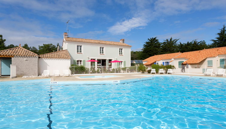 Foto 1 - Casa de 1 habitación en Saint-Hilaire-de-Riez con piscina y vistas al mar