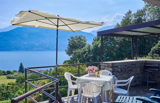 Apartamento de 3 quartos em Musso com jardim e terraço - Foto 1