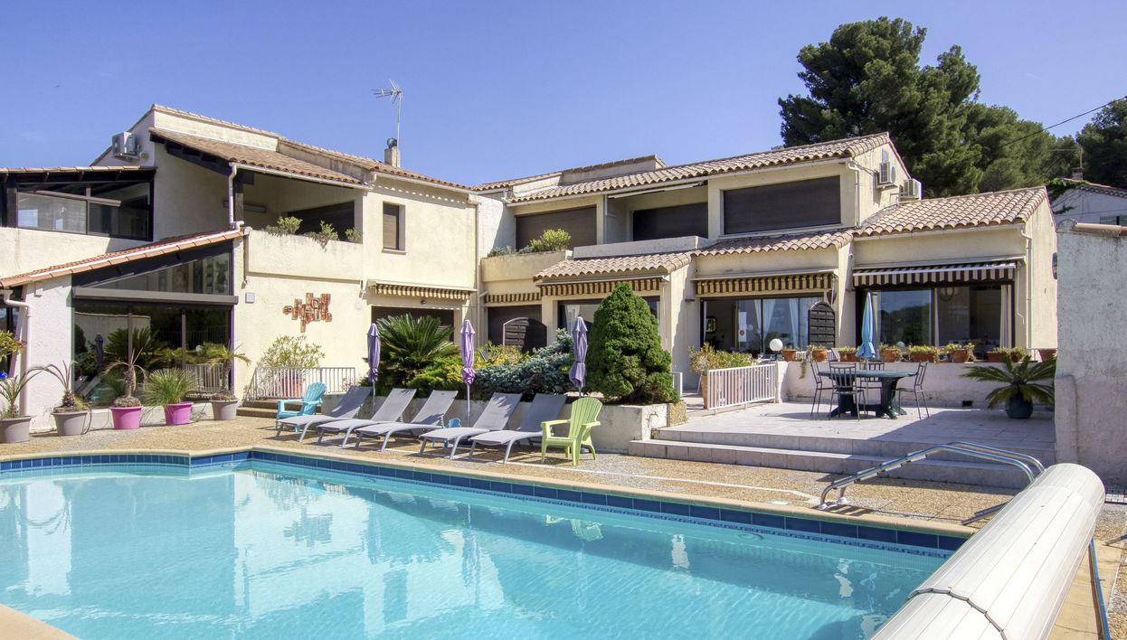 Apartment mit 3 Schlafzimmern in Saint-Cyr-sur-Mer mit schwimmbad und garten - Foto 1