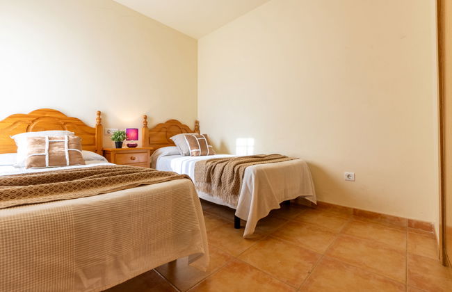 4 bedroom House in Deltebre with private pool and garden - Photo 21
