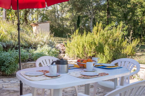 Foto 3 - Casa con 4 camere da letto a Flassans-sur-Issole con piscina privata e terrazza